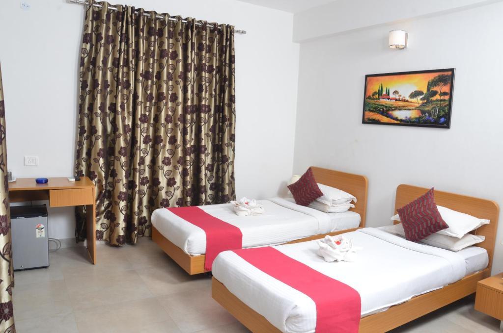 Sunkissed Plaza Hotel Calangute Bilik gambar