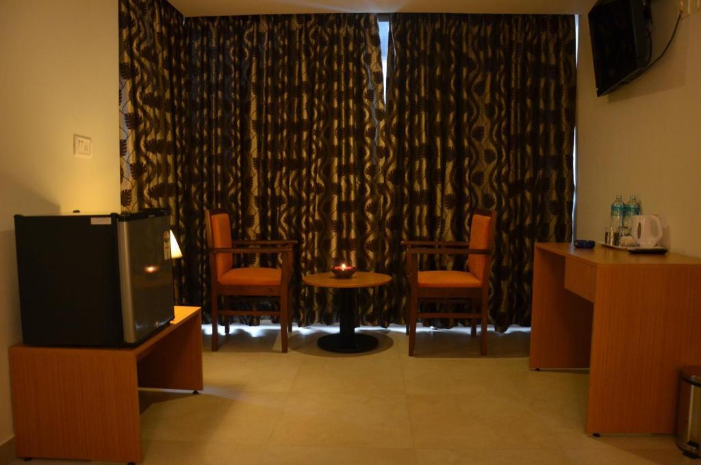 Sunkissed Plaza Hotel Calangute Bilik gambar