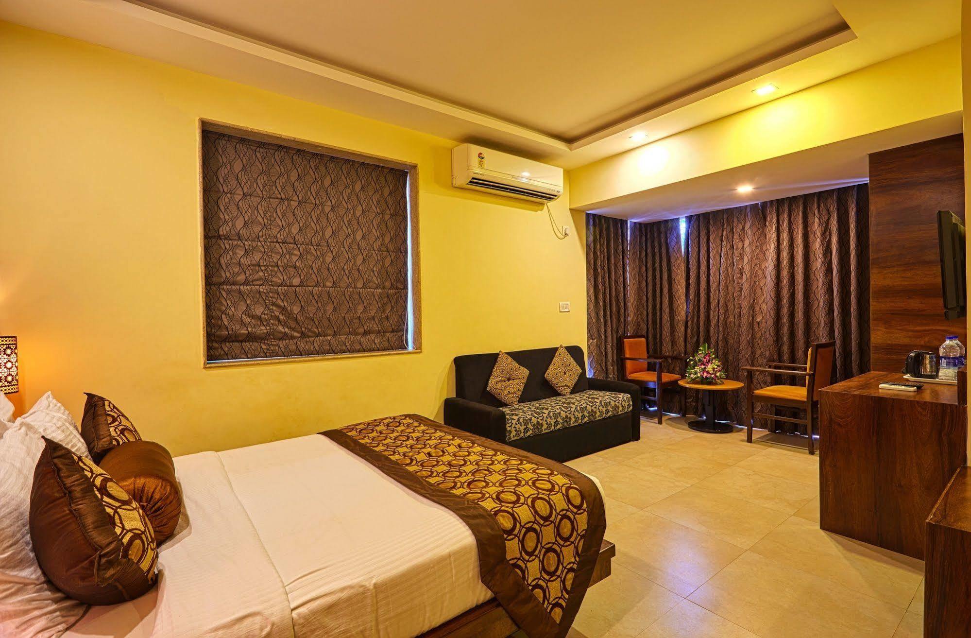 Sunkissed Plaza Hotel Calangute Luaran gambar