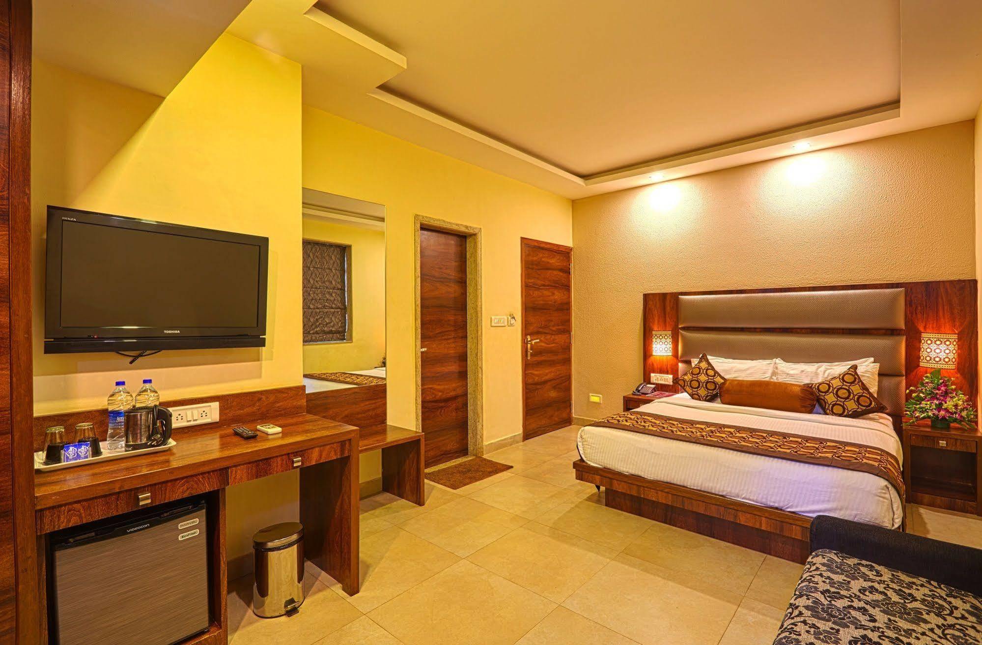 Sunkissed Plaza Hotel Calangute Luaran gambar
